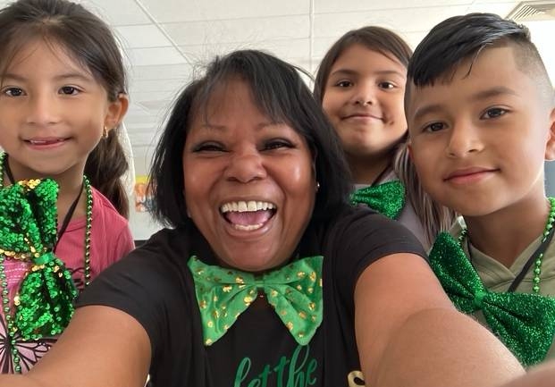 Colonial Estates in Florida - Community Manager and Kids having fun on St. Patrick's Day!